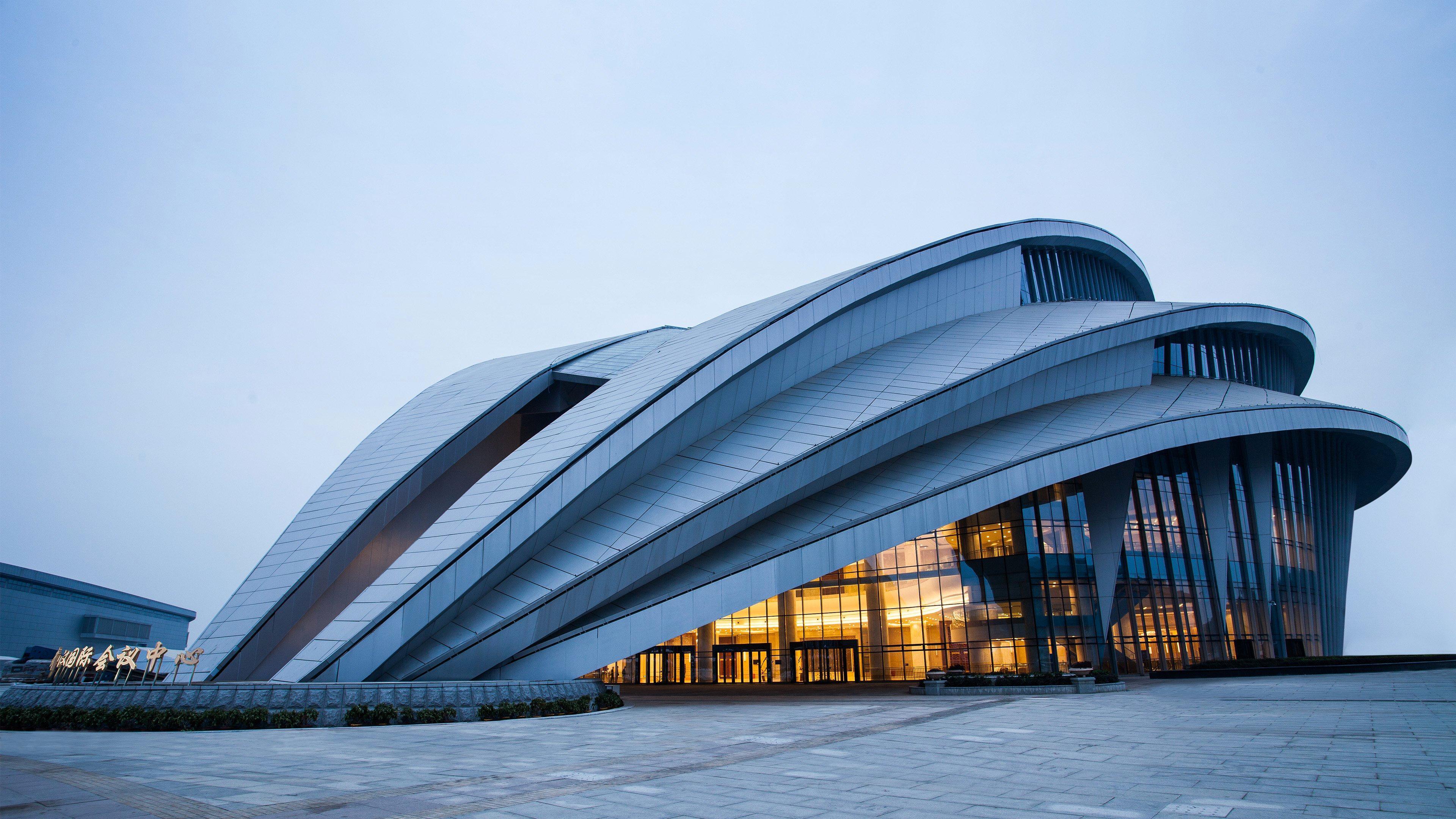 Intercontinental Wuhan By Ihg - Yangtze River View Екстериор снимка