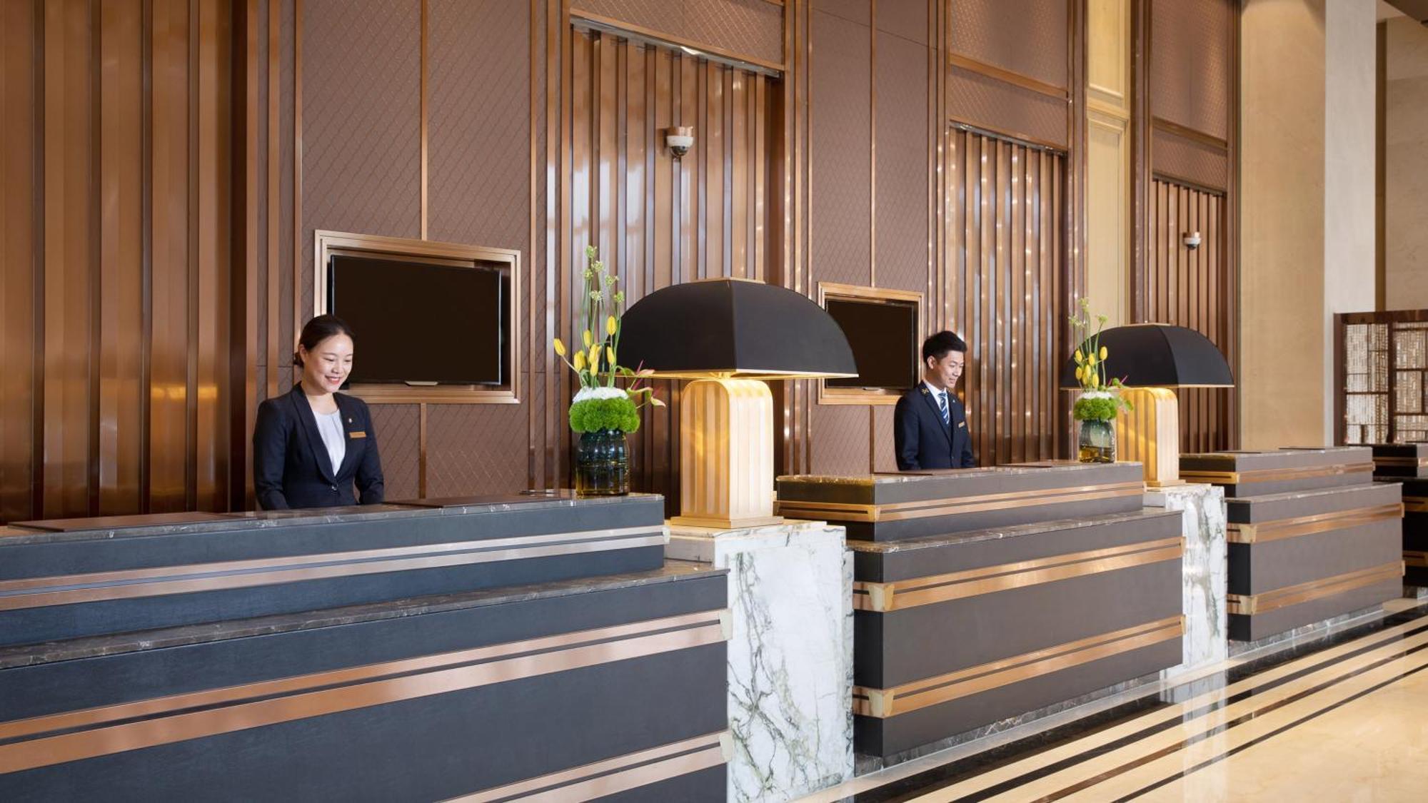 Intercontinental Wuhan By Ihg - Yangtze River View Екстериор снимка